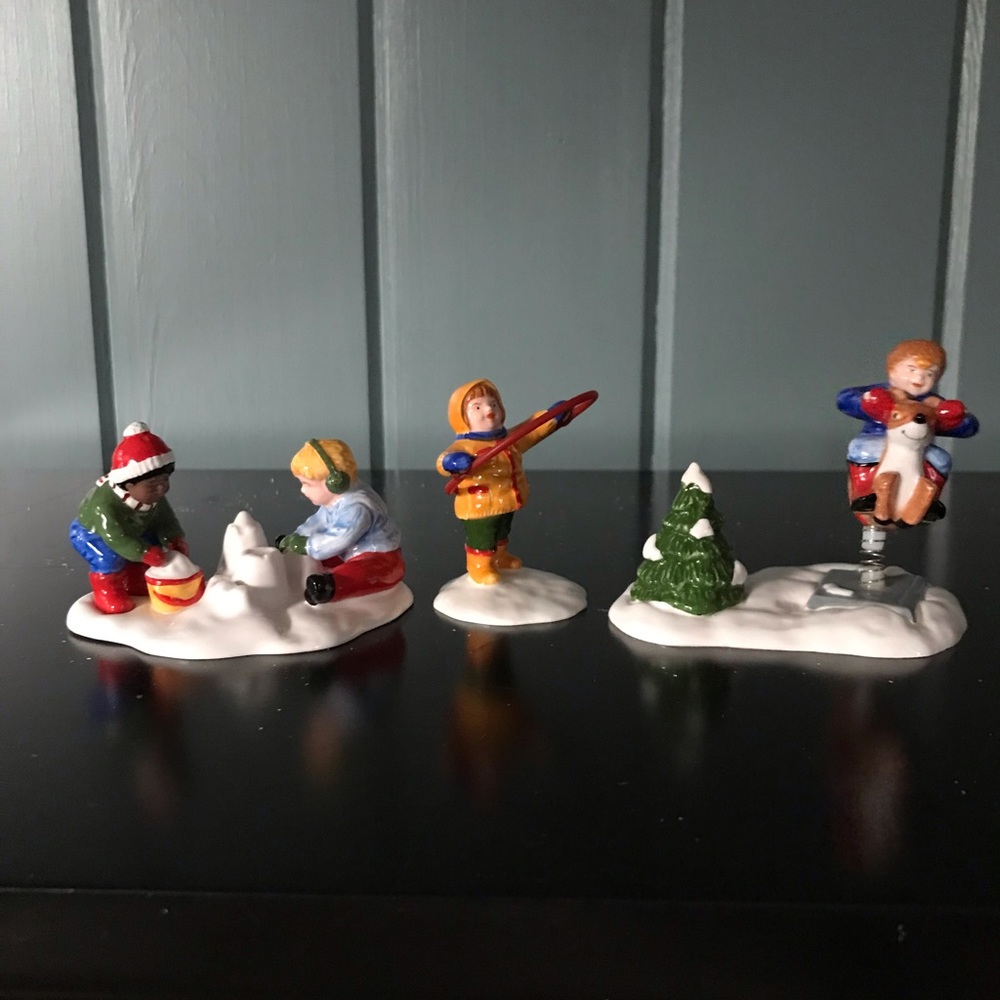 Department 56 Frosty Playtime